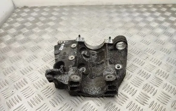 Land Rover Discovery Sport Engine mounting bracket GJ324H473AD