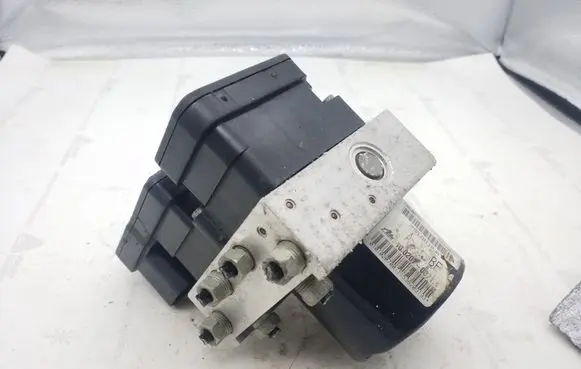 Ford Focus ABS Pump 3M512M110JA 10020700714