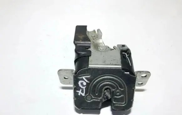 Mitsubishi Colt Tailgate/trunk/boot lock/catch/latch 5808a017