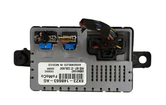 Jaguar XF X250 Seat heating relay 8X2314B663AG