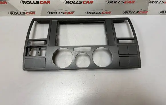 Volkswagen Transporter - Caravelle T5 Radio/GPS head unit trim 7H0857237