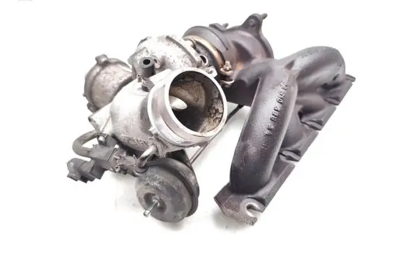 Audi A5 8T 8F Turbo 06H145702S