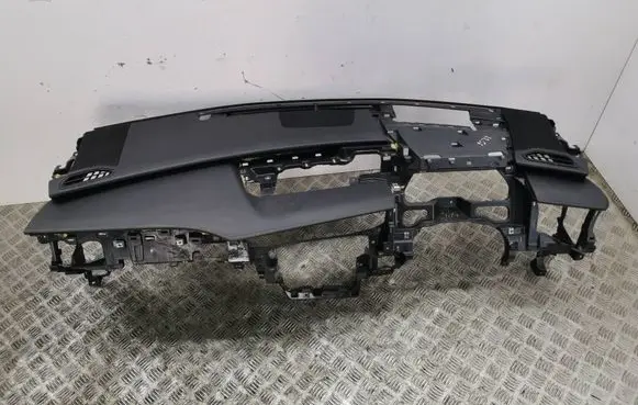 Lexus UX Dashboard