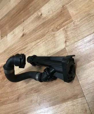 BMW X5 E70 Engine coolant pipe/hose 7803751