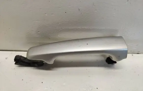Volvo V50 Front door exterior handle 8679712