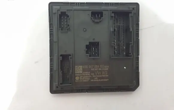 Audi A6 S6 C9 4L Comfort/convenience module 85E907064EG
