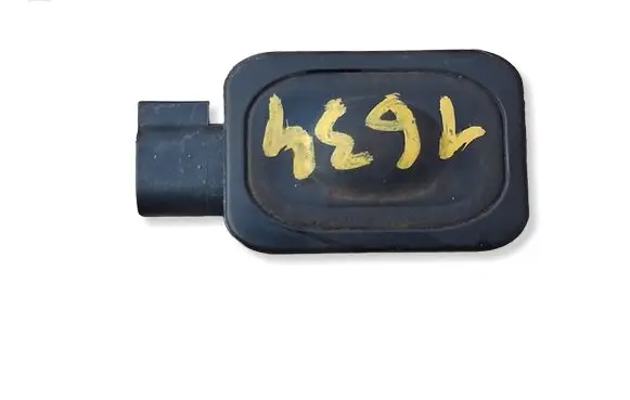 Ford Mondeo MK V Tailgate opening switch 1L2T14K147AA