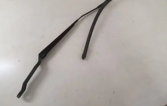 Renault Espace - Grand espace IV Front wiper blade arm 8200014896E