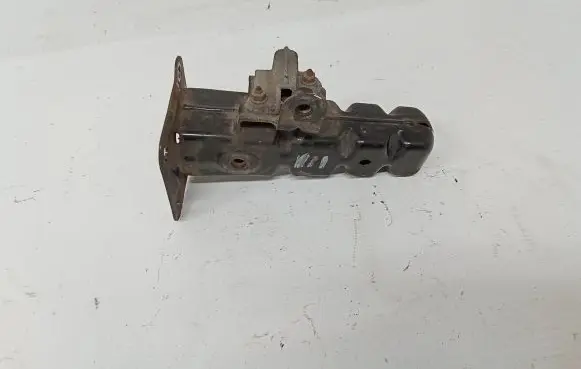 Mercedes-Benz Vito Viano W447 Front bumper shock/impact absorber 4476200195