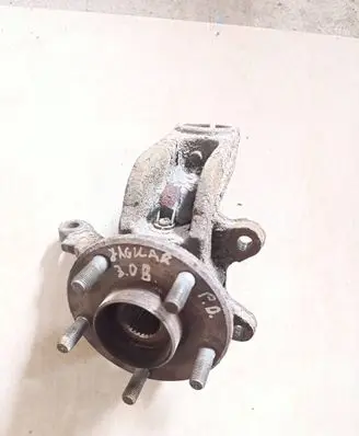 Jaguar X-Type Front wheel hub