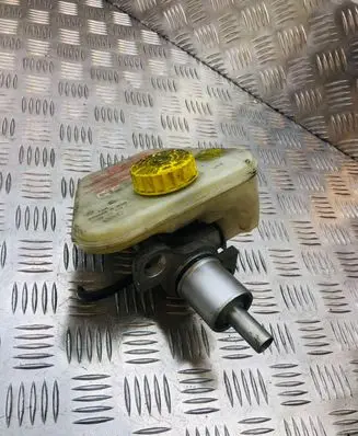 Audi A8 S8 D3 4E Master brake cylinder 4E0611301A