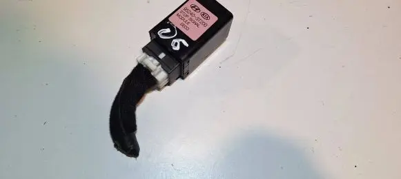 Hyundai Genesis Other relay 952403T200
