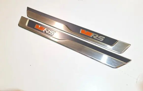 Skoda Octavia Mk4 Front sill trim cover 5E3853814C 5E3853813C SD1426