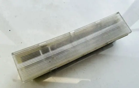 Chrysler Pacifica Rear seat light 04685928aa