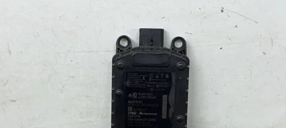 Peugeot 5008 II Distronic sensor radar 9829009680