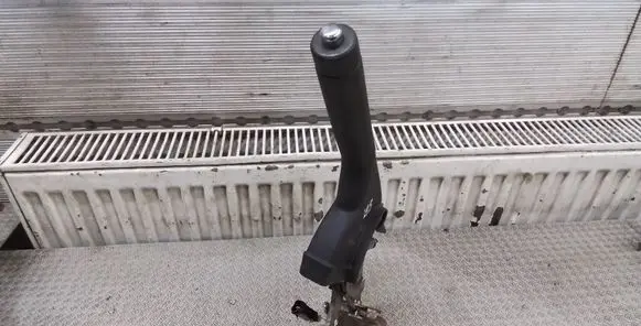 Suzuki SX4 Handbrake/parking brake lever assembly