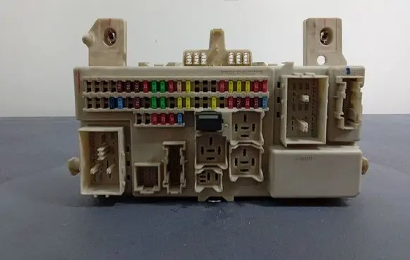 Mazda 3 I Fuse box set BN8V66730
