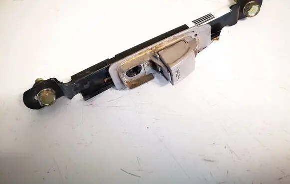 Nissan Primera Seat belt adjustment rail 