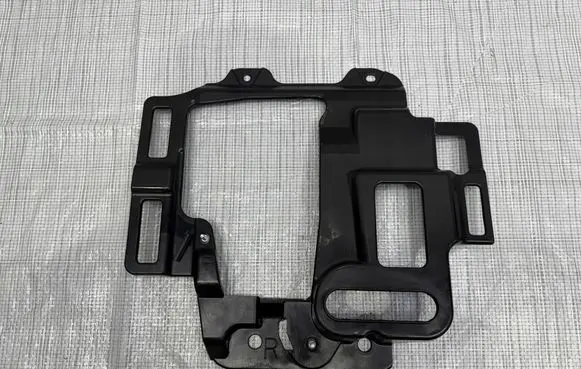 Land Rover Range Rover Evoque L551 Radiator mount bracket K8D2-130B14-A