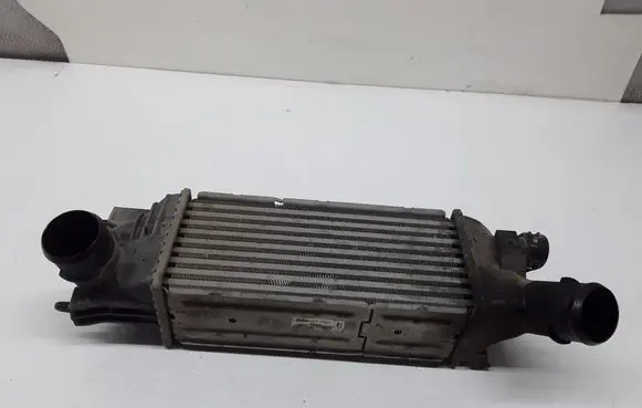 Citroen C5 Intercooler radiator 9645682880