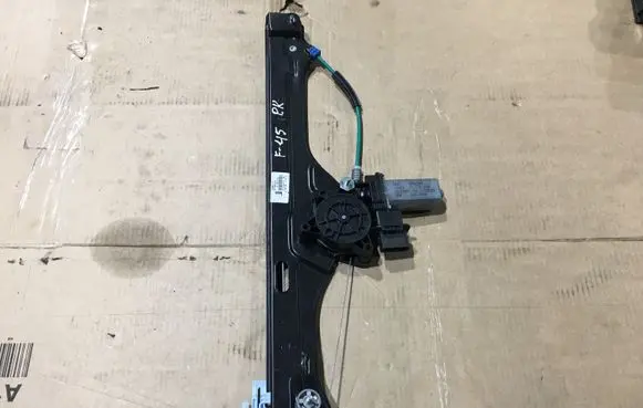 BMW 2 F45 Front door window regulator with motor 2579945