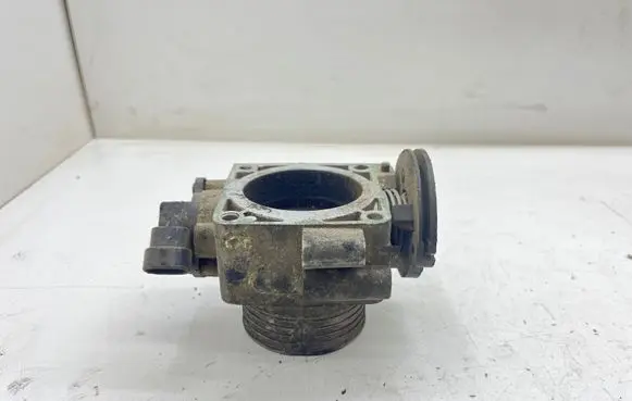 Volvo S40, V40 Electric throttle body valve 