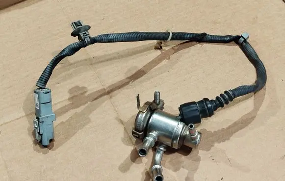 Renault Trafic III (X82) AdBlue injector 208994525R A3C0197440000