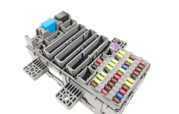 Honda Civic Fuse module 38200-SMK-407 SMK-4070