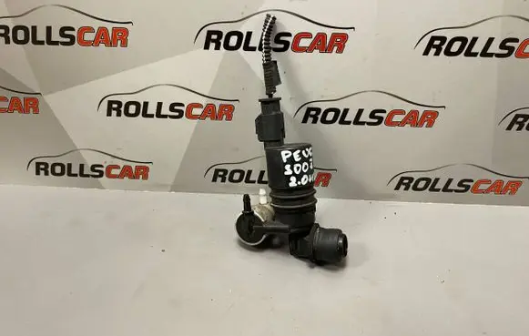 Peugeot 5008 Windscreen/windshield washer pump 9643447980