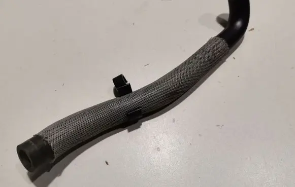 Volvo XC90 Engine coolant pipe/hose 31480380