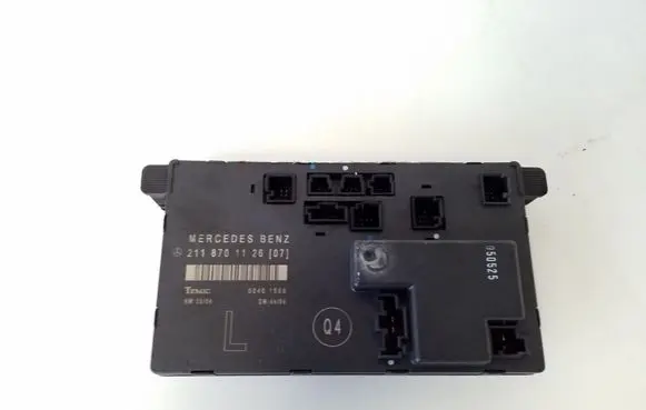 Mercedes-Benz E W211 Door control unit/module 2118701126