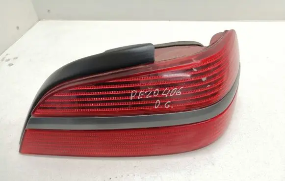 Peugeot 406 Rear/tail lights 9630364777