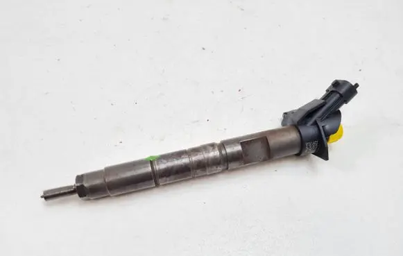 Toyota Auris 150 Fuel injector 236700W020 0445116054