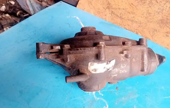 Front differential