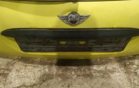 Mini One - Cooper R50 - 53 Trunk door license plate light bar