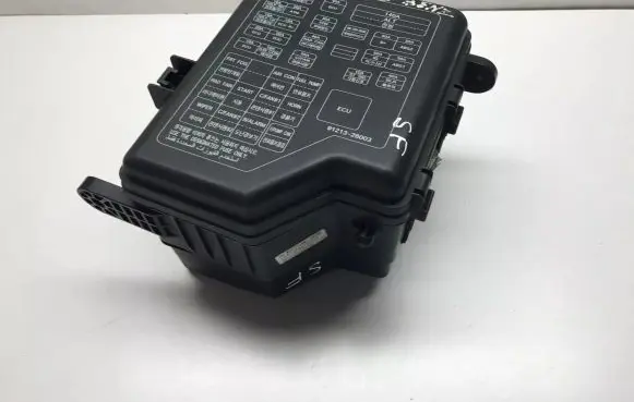 Hyundai Santa Fe Fuse box set 9121326003 2128826203