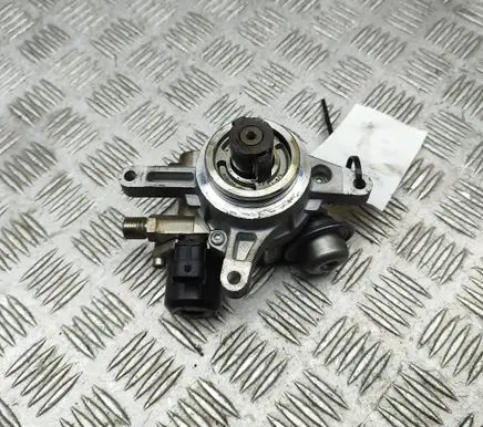 Porsche Panamera (970) Mechanical fuel pump 94811031523