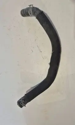 Ford Mustang VI Engine coolant pipe/hose 