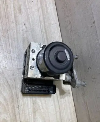Mercedes-Benz C W204 ABS control unit/module A2044317012 A1729014200
