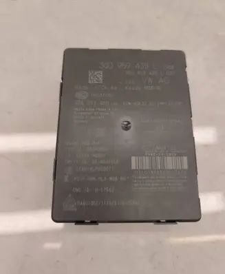 Volkswagen Tiguan Keyless (KESSY) go control unit/module 3Q0959435L