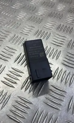 Glow plug pre-heat relay