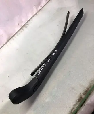Volvo XC60 Rear wiper blade 32285174