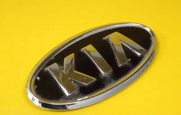KIA Sorento Manufacturer badge logo/emblem 86320-3F032 863203F032
