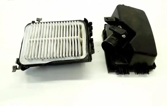 Toyota Auris E180 Air filter box 0T05 222040V020
