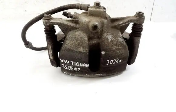 Volkswagen Tiguan Front brake caliper VCF337 306N