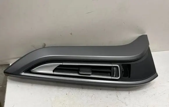 BMW i8 Dashboard air vent grill cover trim 9319981 08112017