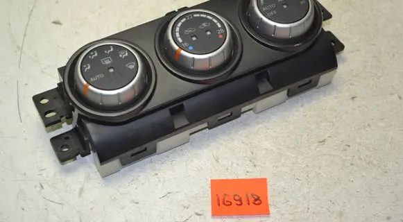 Nissan X-Trail T31 Climate control unit 27500JG700 C7514 A02000A7502000