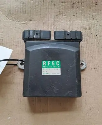 Mazda 6 Fuel injection control unit/module RF5C18701A