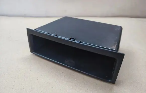 Skoda Fabia Mk1 (6Y) Dashboard storage box/compartment 6Y0862639