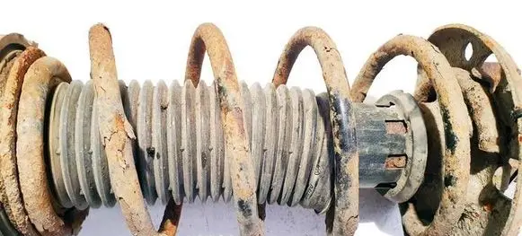Volkswagen Polo IV 9N3 Front coil spring 